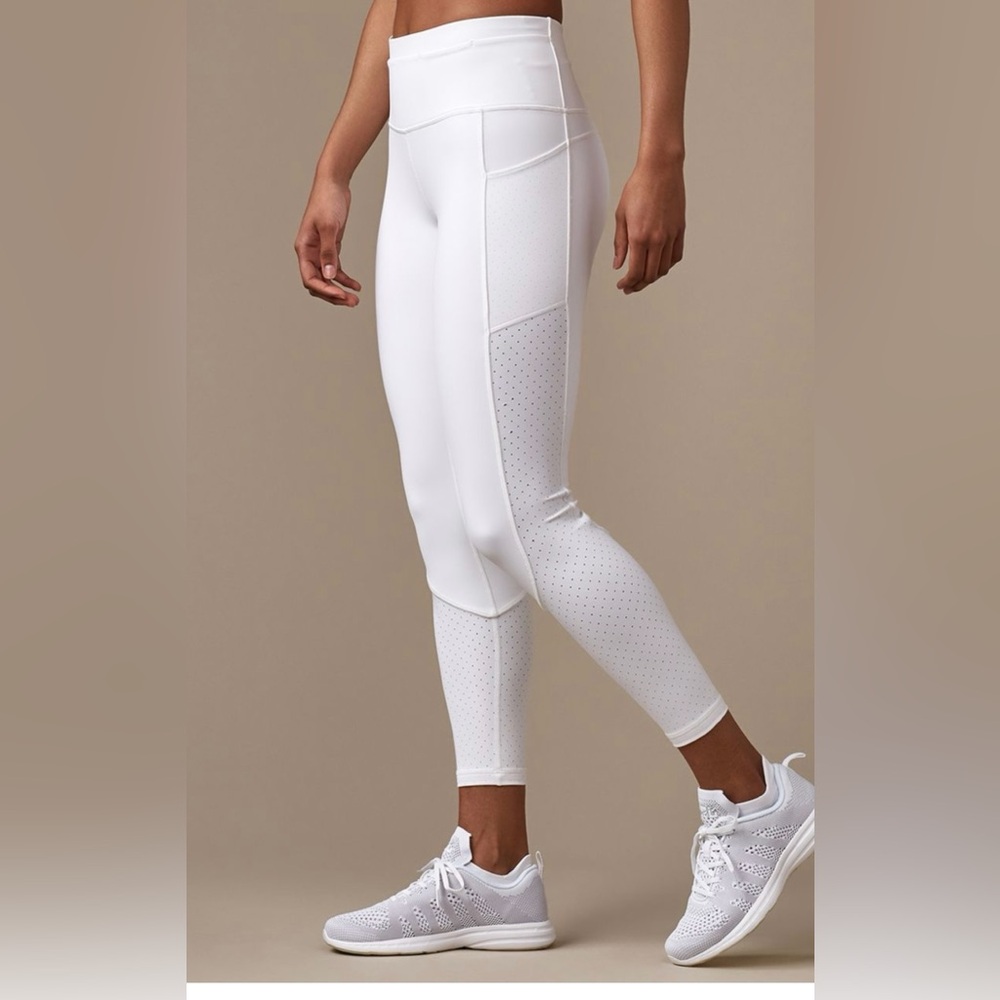 Lululemon mind over miles tight